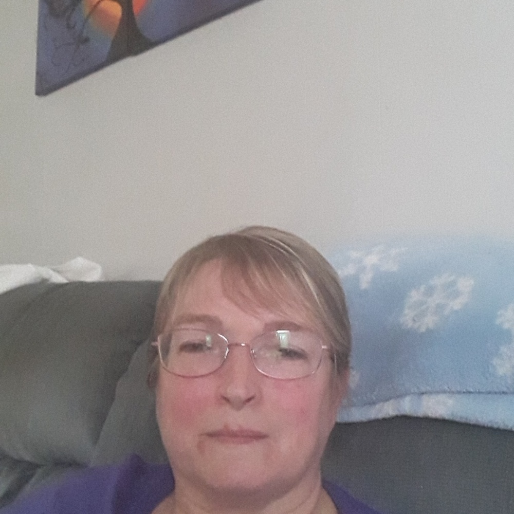 Meet your Posher, Adriane